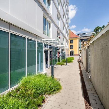 Elegant Apartment With Balcony By The Oder River In Wroclaw By Renters Prestige Zewnętrze zdjęcie
