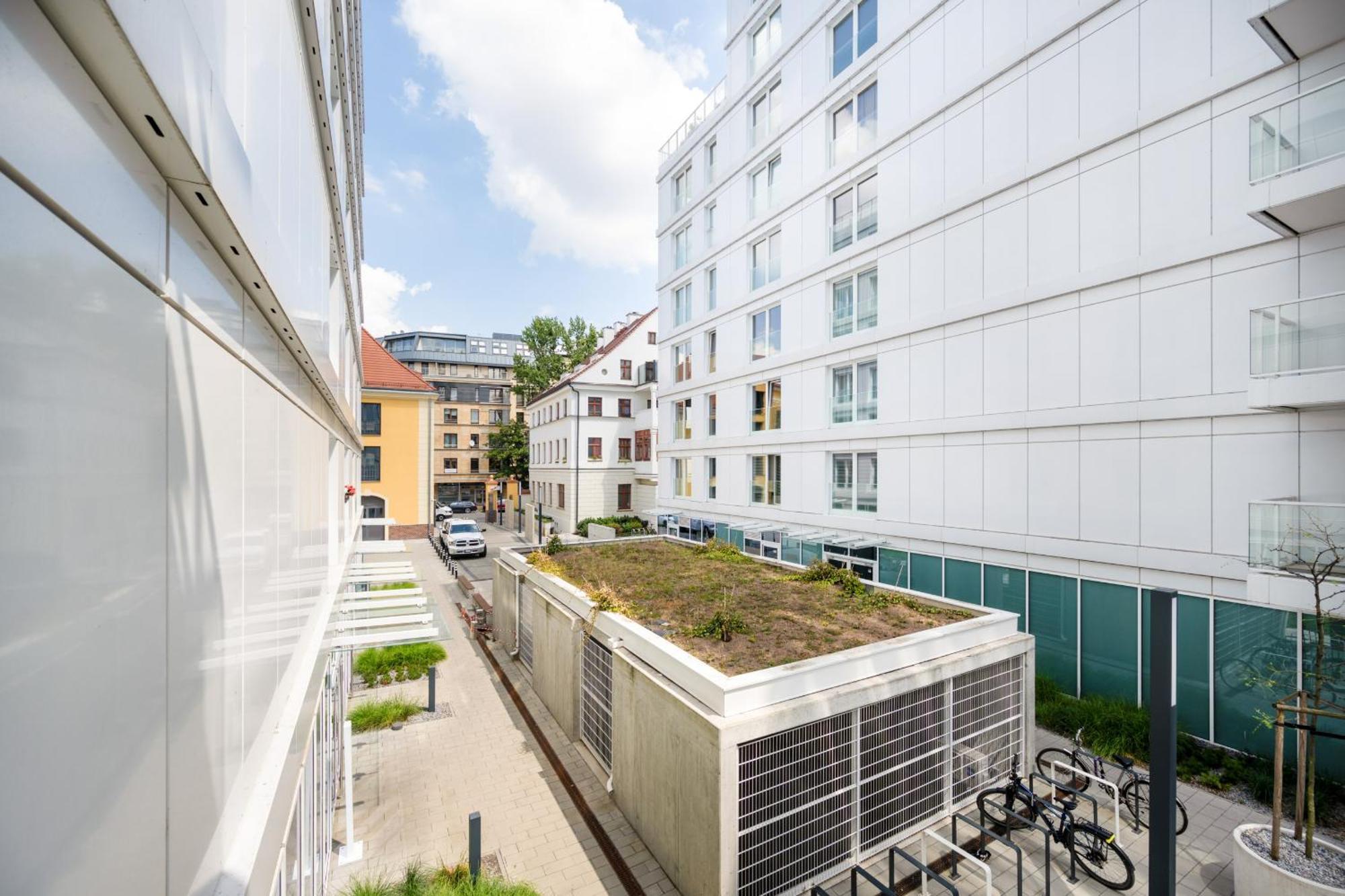 Elegant Apartment With Balcony By The Oder River In Wroclaw By Renters Prestige Zewnętrze zdjęcie